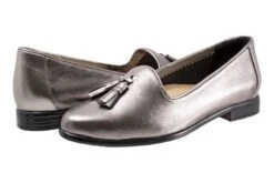 Liz Tassel -Classic Shoe Corner 3010 00749 2224 098 7