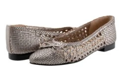 Edith -Classic Shoe Corner 3010 00749 2303 046 9