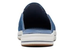 Clarks Breeze Shore -Classic Shoe Corner 3110 00135 1649 075 3 a076a2aa e5cb 4dc4 80a2 72bce1e0e6d1