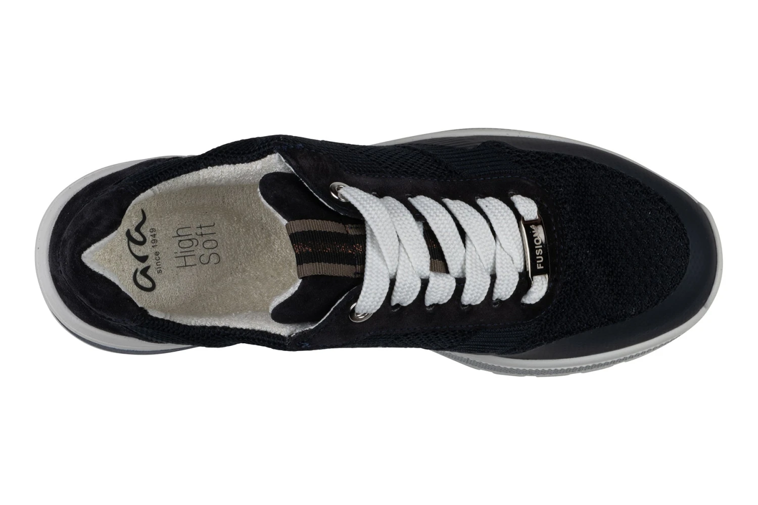 Ara Nassau 2 Ara Nassau - Image 2