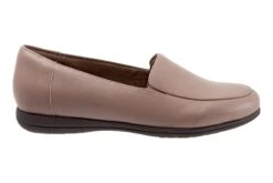 Deanna 15 Deanna -Classic Shoe Corner 3510 00749 2055 016 8