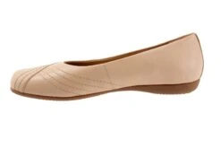 Sasha 15 Sasha -Classic Shoe Corner 3510 00749 2327 022 7