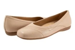 Sasha 16 Sasha -Classic Shoe Corner 3510 00749 2327 022 8