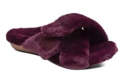 Penelope -Classic Shoe Corner 5795 00112 2230 190 7 87e162c8 bc8c 4d17 bf12 7e75e95938de